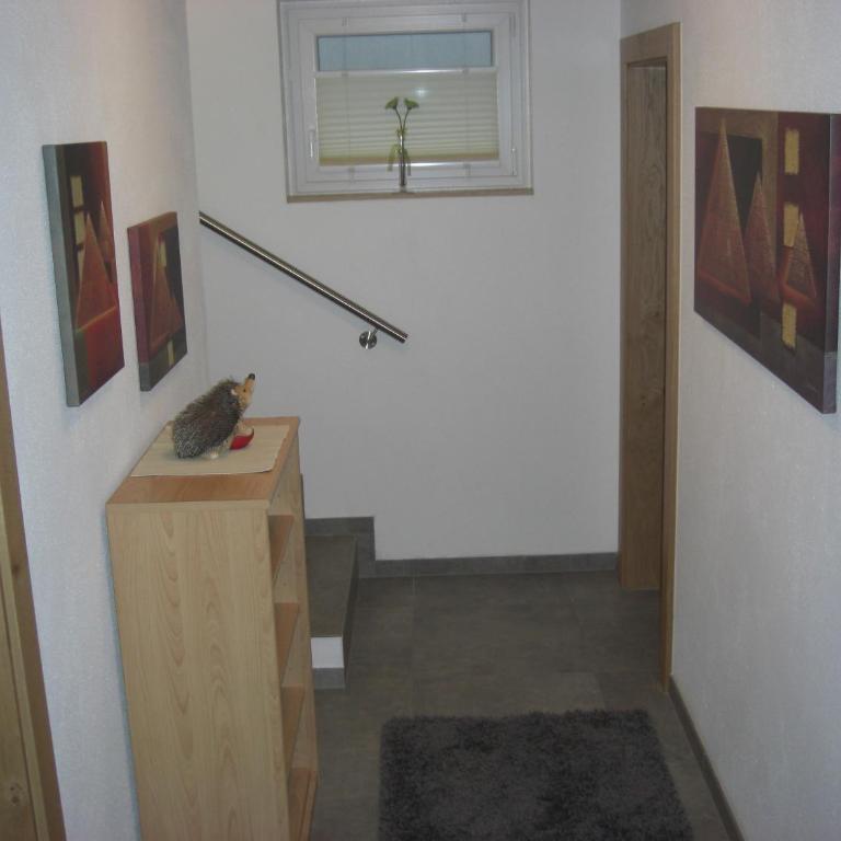 die Gartenwohnung - Tanja Tipotsch - Apartment - Split Level with Garden View - 42