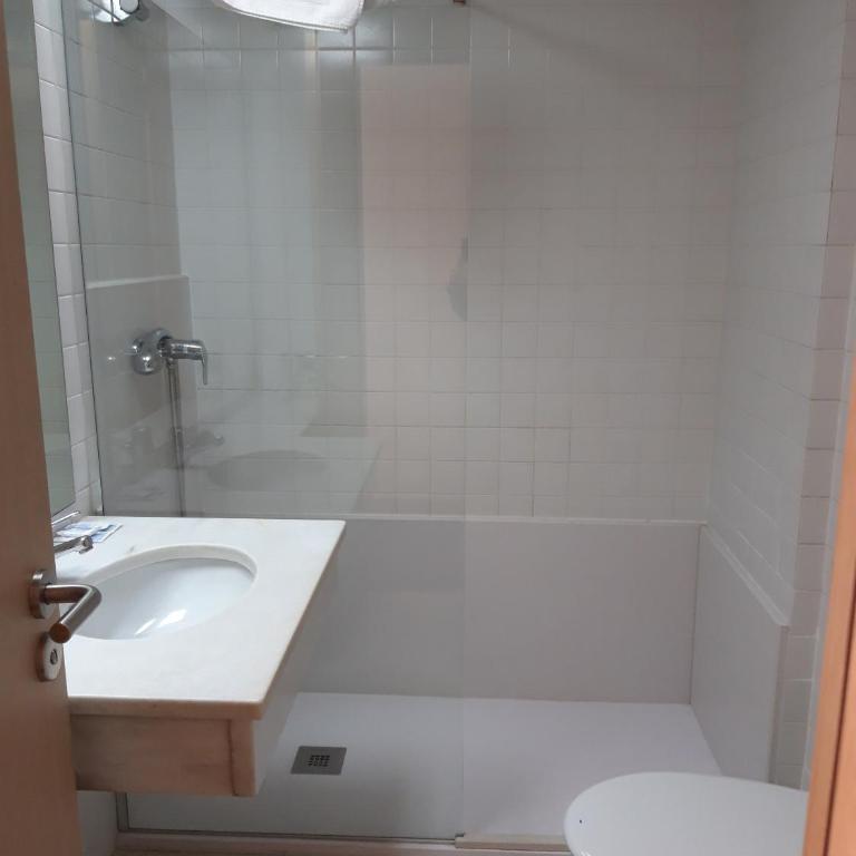 Hotel Puigcerdà - Budget Single Room - 2