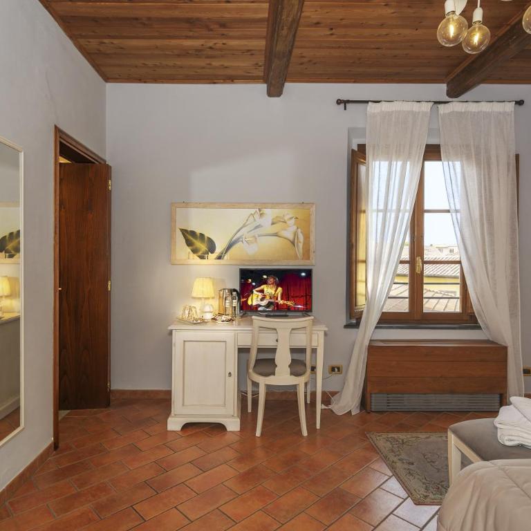 Rinascimento Bed & Breakfast - Large Double Room - 5