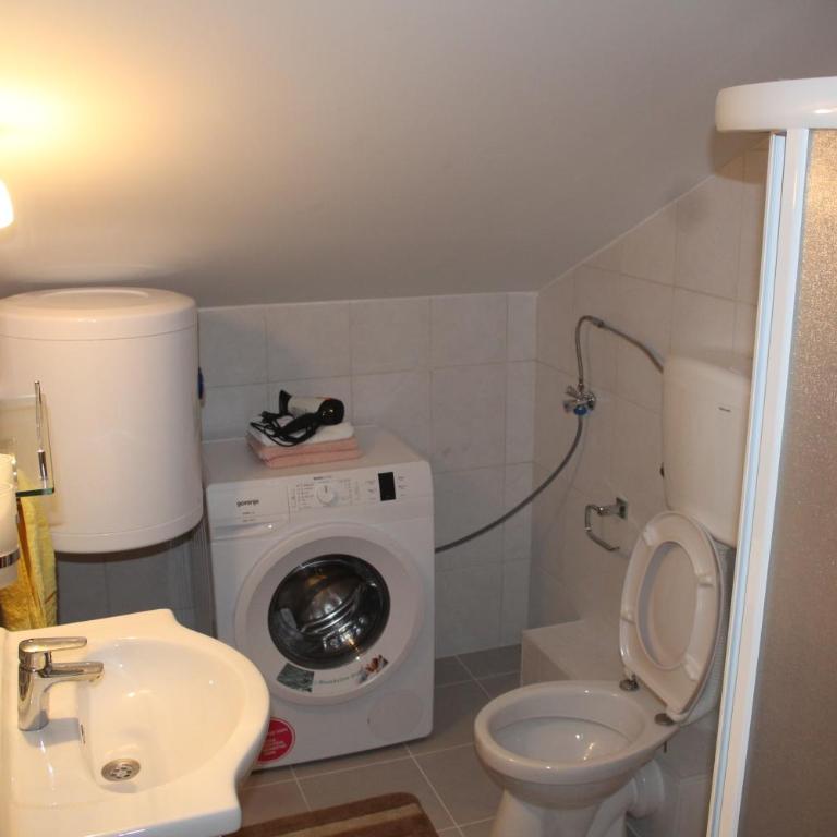 Forest Apartments - Studio with Sea View - 11