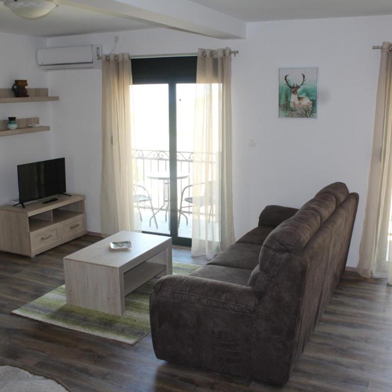Forest Apartments - Studio with Sea View - 9
