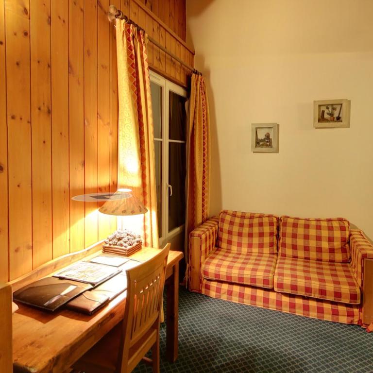 Lautaret Lodge & Spa - Chambre Quadruple en Duplex - 1