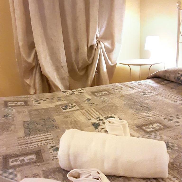 Hotel Provenza - Camera Matrimoniale - 7