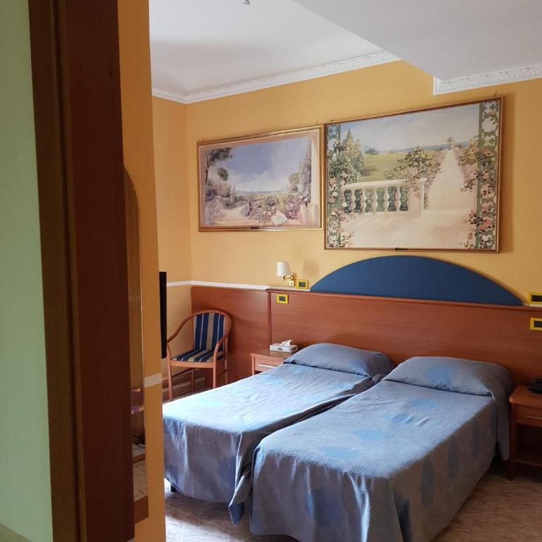 Hotel Kennedy - Camera Matrimoniale/Doppia con Letti Singoli - 13