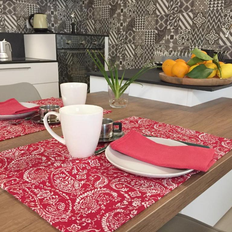 Home Carales - One-Bedroom Apartment - 2