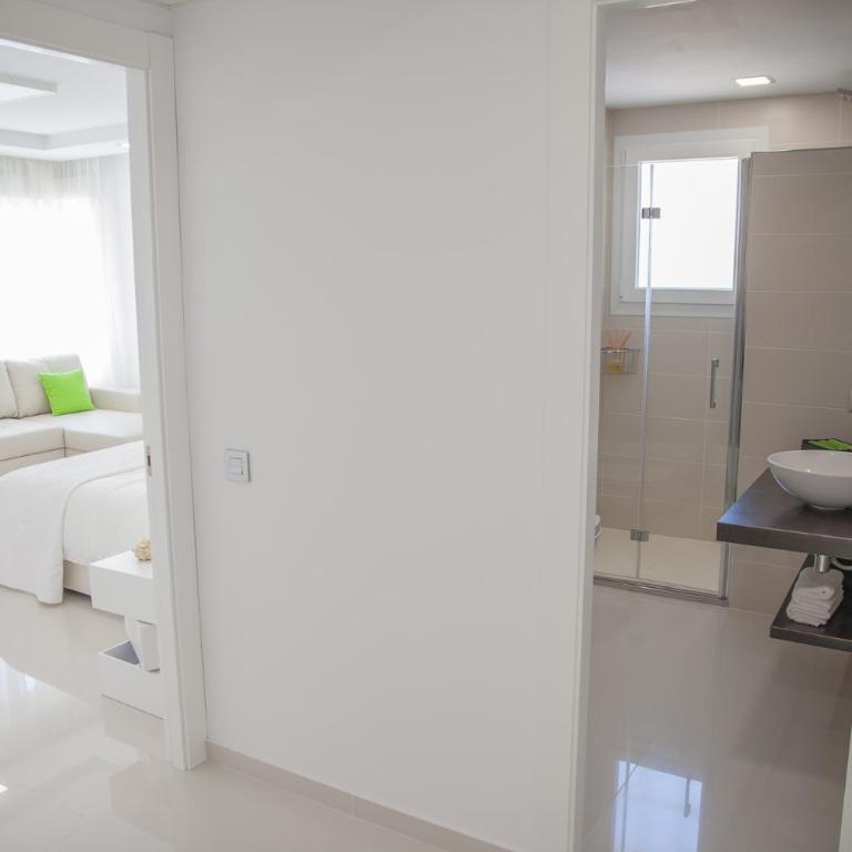 Puerto Marina - Apartamento de 3 dormitorios - 16