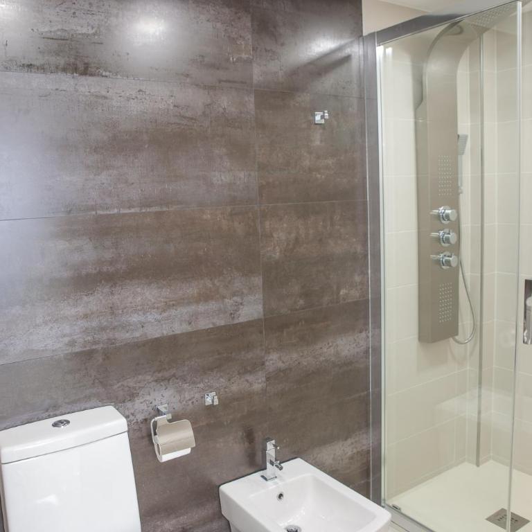 Puerto Marina - Apartamento de 3 dormitorios - 23