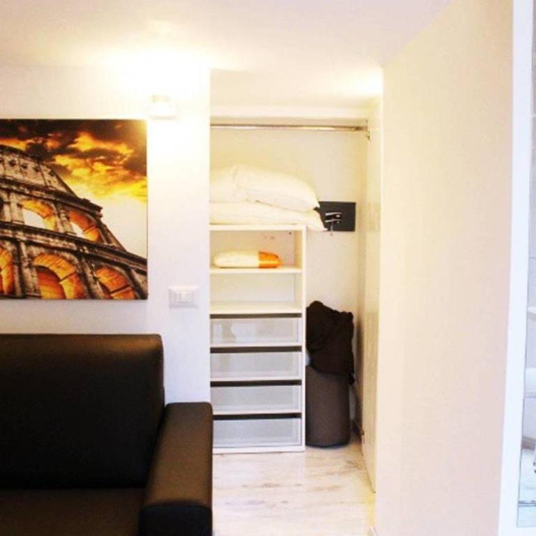 Inner House - Monolocale con Balcone - 13