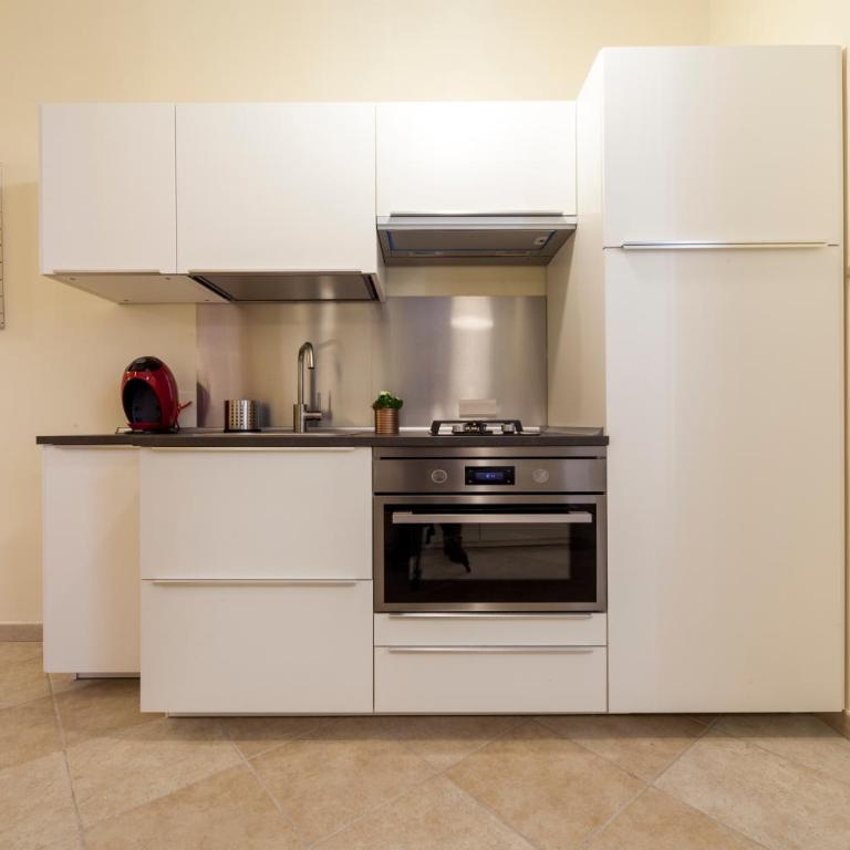 Narciso Centralissimo - One-Bedroom Apartment - 11