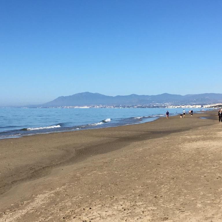 Estudio con insuperables vistas al Mar: Aparcamiento - Apartamento de 1 dormitorio - 70
