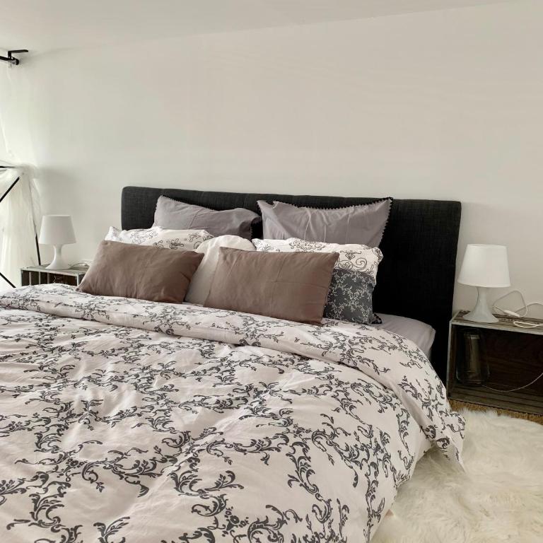 Mini-loft, Clos des Arts - parking gratuit - Studio Apartment - 20