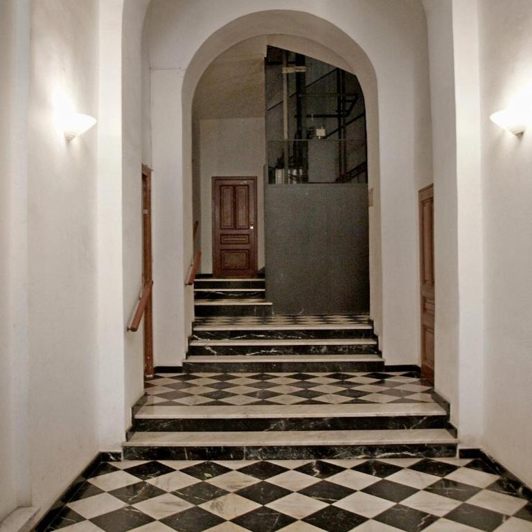 Matteotti - Appartamento con 2 Camere da Letto - 30