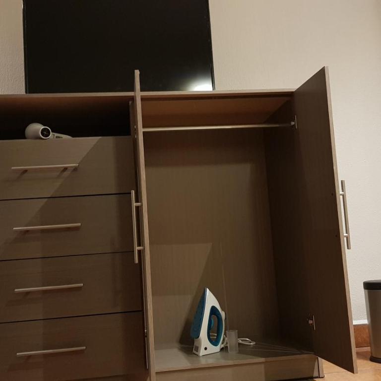 GGG Stay & Wellnest - Double Room with Balcony - 2
