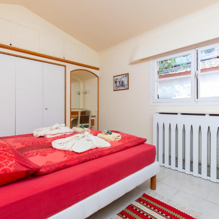 Haus mit Garten über der Bucht von Cannes - Maison 2 Chambres - 14