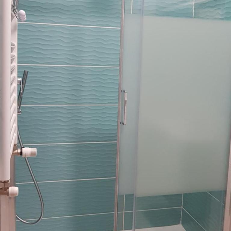 New Tiburtina - Appartamento con 1 Camera da Letto, Bagno Privato e Cucina - 13