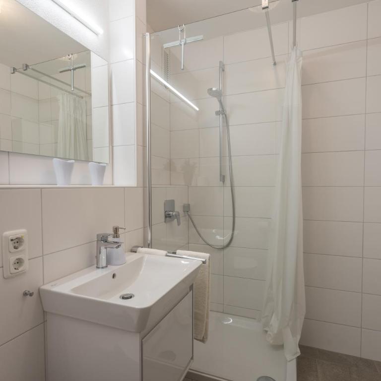 Ferienwohnung Kolb - Studio-Apartment mit Blick auf die Berge - 5