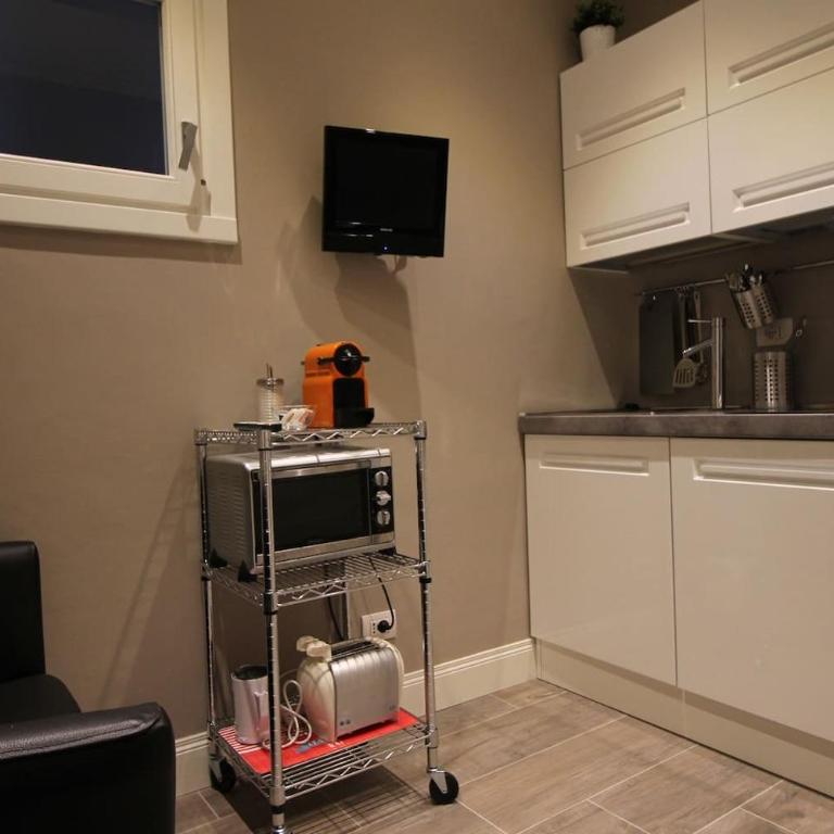 Bell Tower Studio Apartment - Appartamento Monolocale - 16