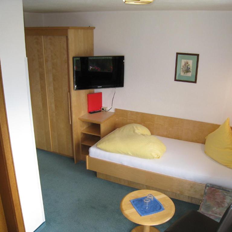 Lärchenhof Serfaus - Einzelzimmer mit Balkon - 3