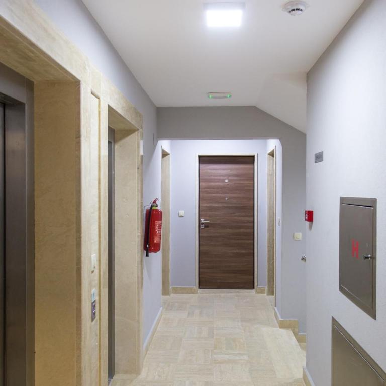 Central Budva apartment - One-Bedroom Apartment - 18