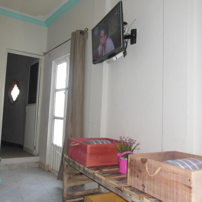 Casa El Ombligo de la Luna - Quadruple Room with Private Bathroom - 6
