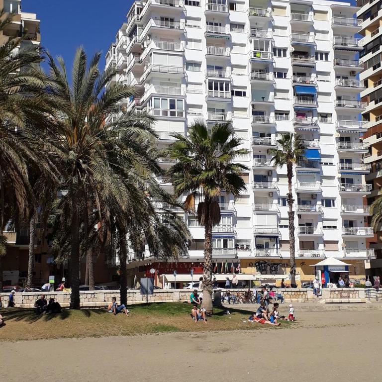 MÁLAGA CENTER, MALAGUETA BEACh - Apartamento Estudio con vistas al mar - 1