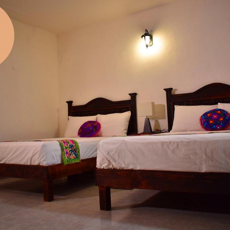 Hotel Peregrina - Habitación Doble Estándar - 2 camas - 3