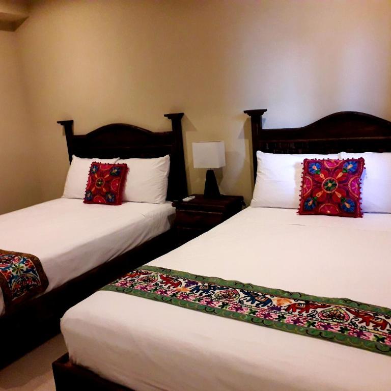 Hotel Peregrina - Habitación Doble Estándar - 2 camas - 2