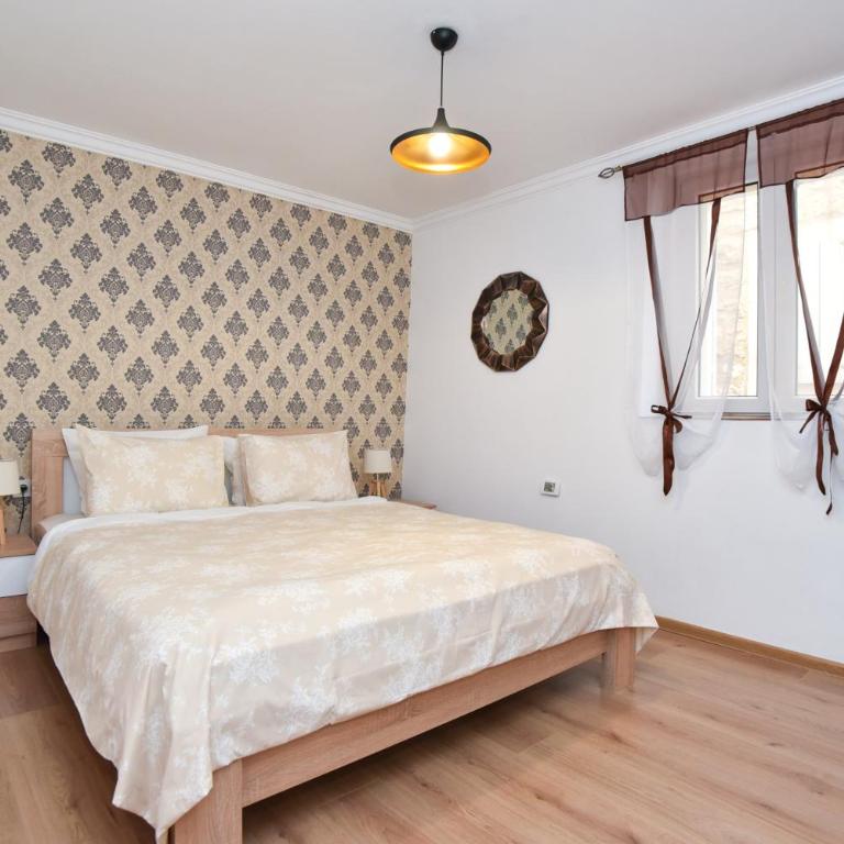 Palm square apartment 2 - Two-Bedroom Apartment - 3