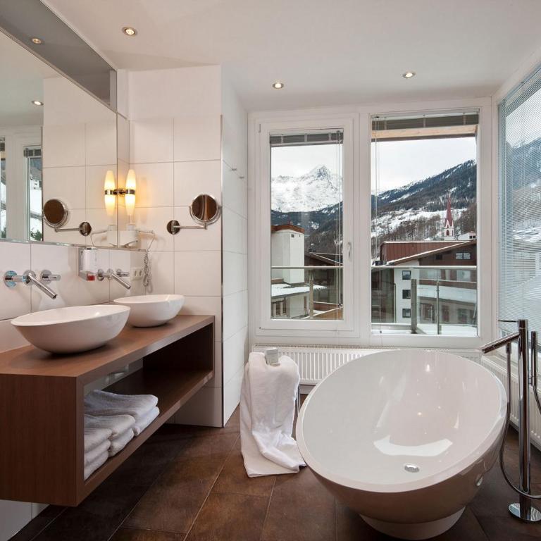 Hotel Dominic - Penthouse Suite - 1