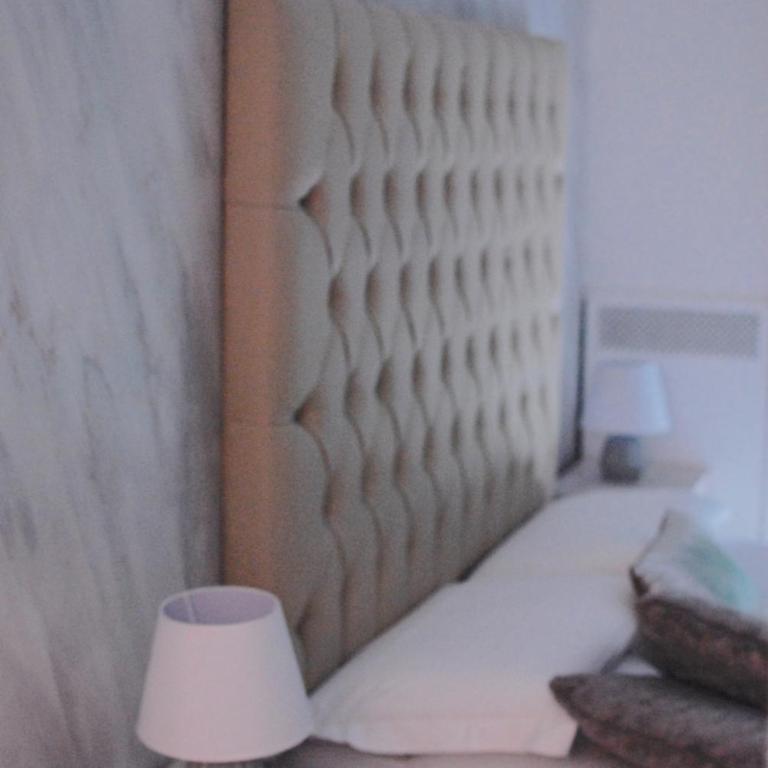 Albachiara Suite Rooms - Camera Matrimoniale Deluxe con Balcone - 3