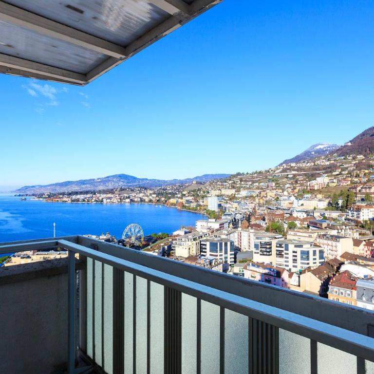 Elegant Apartment with Stunning Lake View - Apartment mit 2 Schlafzimmern - 10
