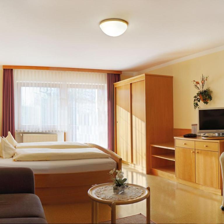 Appartementhaus Safferstetten - Apartment mit 1 Schlafzimmer - 2