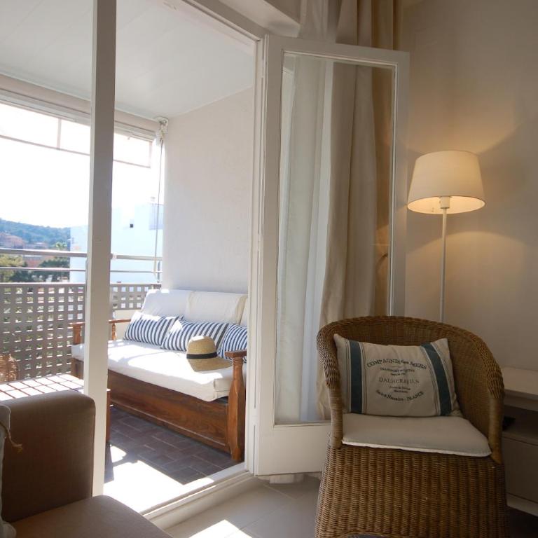 Lets Holidays COZY APARTMENT NEAR BEACH TOSSA - Apartamento de 2 dormitorios - 6