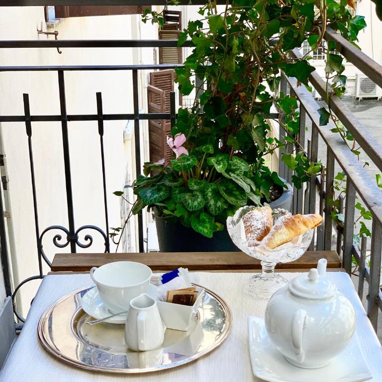 900 Piazza del Popolo - Triple Room with Balcony - 6