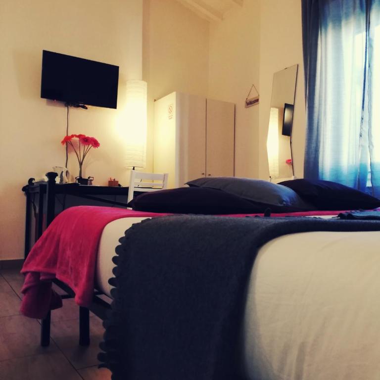 B & B Eliana - Camera Matrimoniale con Bagno Privato - 9