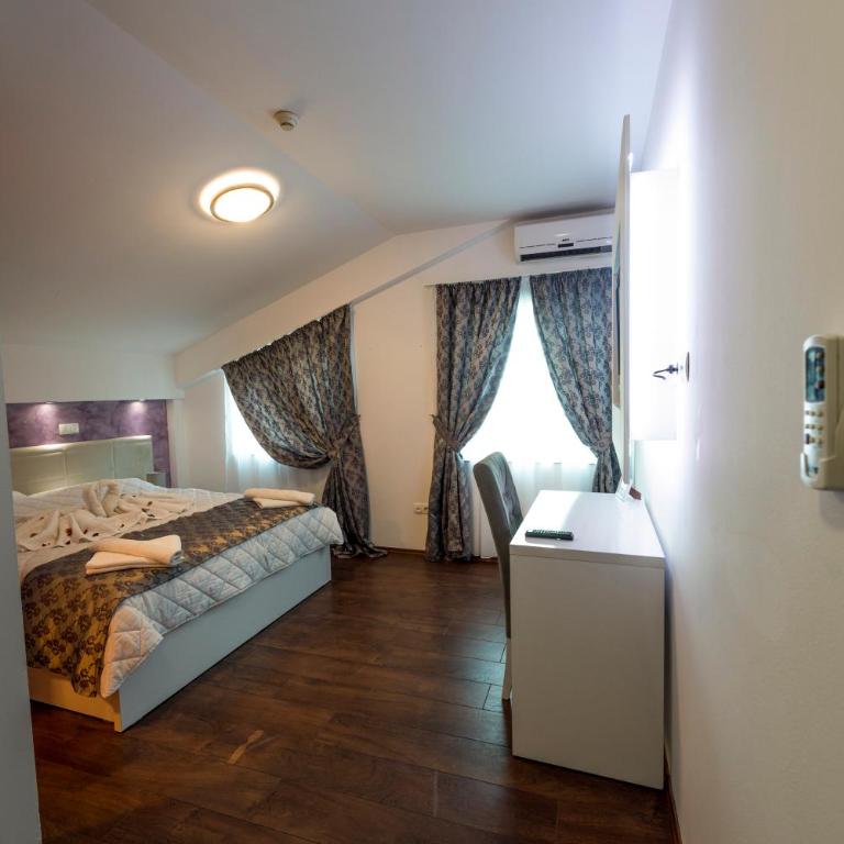 Hotel Oasis - Double Room - 14
