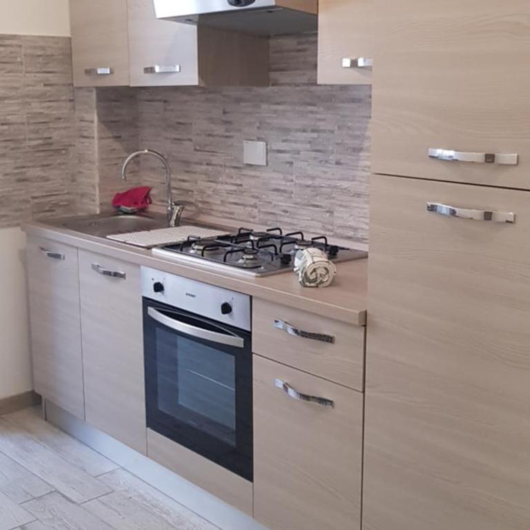 New Tiburtina - Appartamento con 1 Camera da Letto, Bagno Privato e Cucina - 18