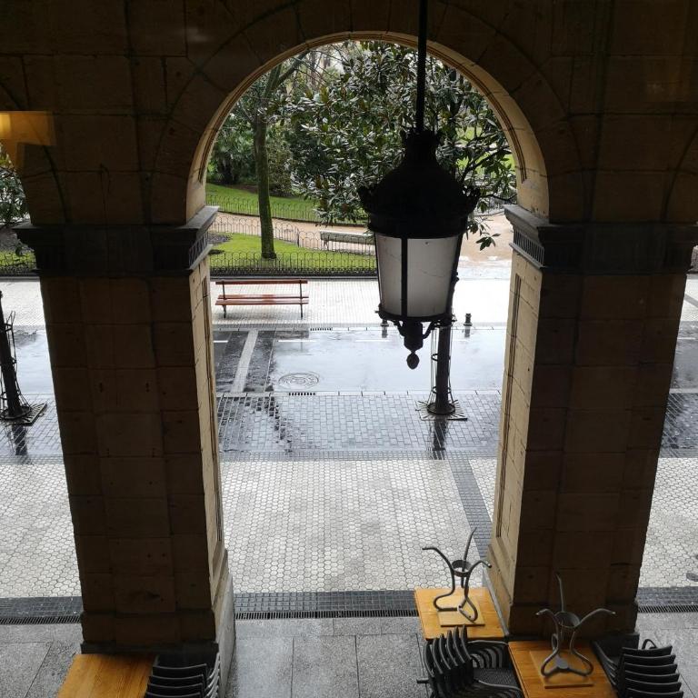 Central, Spacious and Authentic Family Apartment - Apartamento - 19