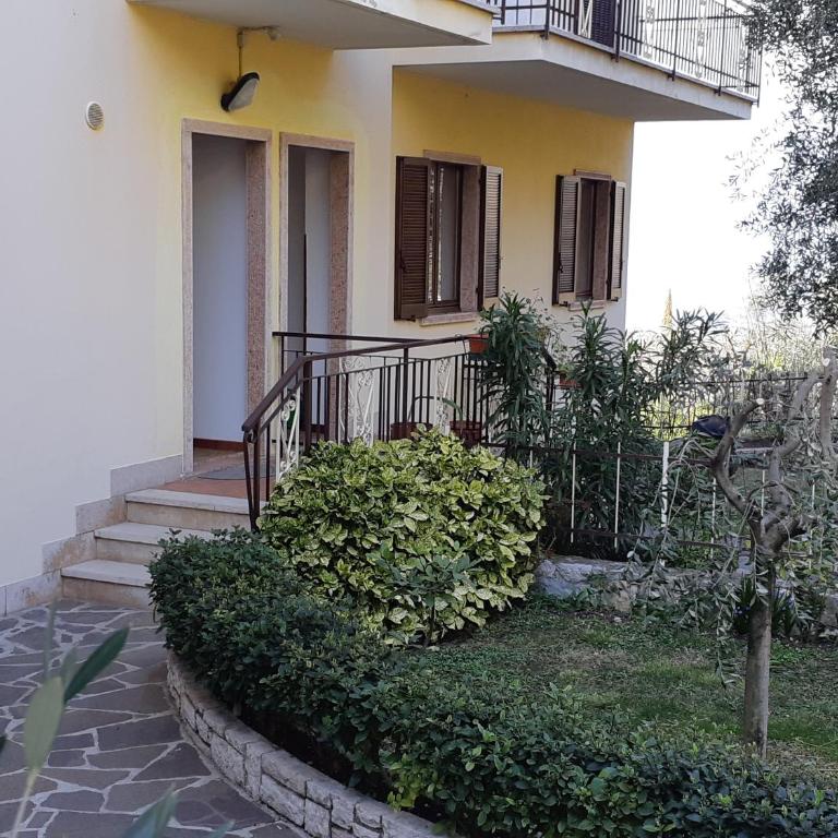 Casa Vacanze Ester - Appartamento con 3 Camere da Letto - 2