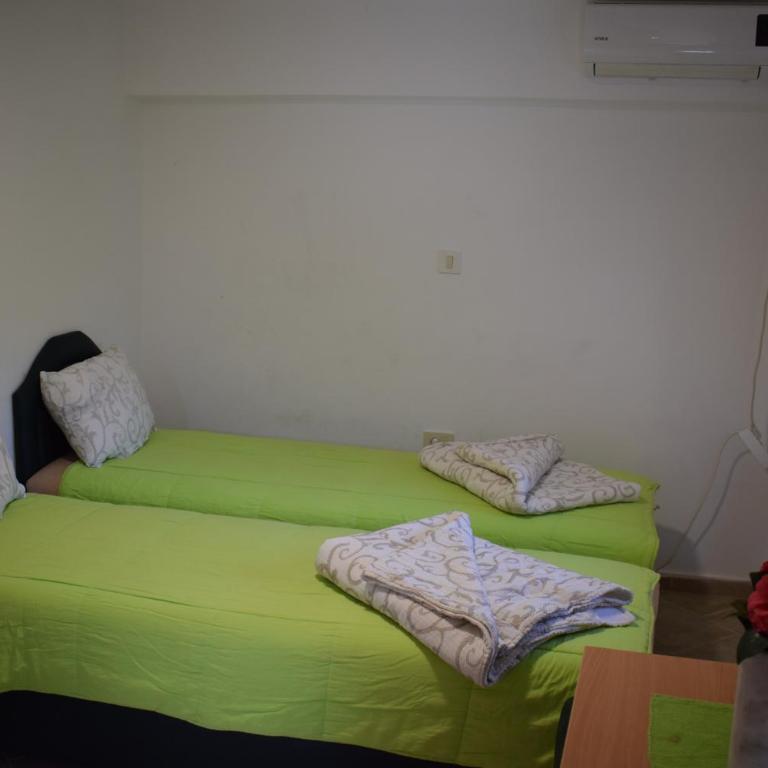 OLD TOWN STUDIOS - Studio Apartment - 12