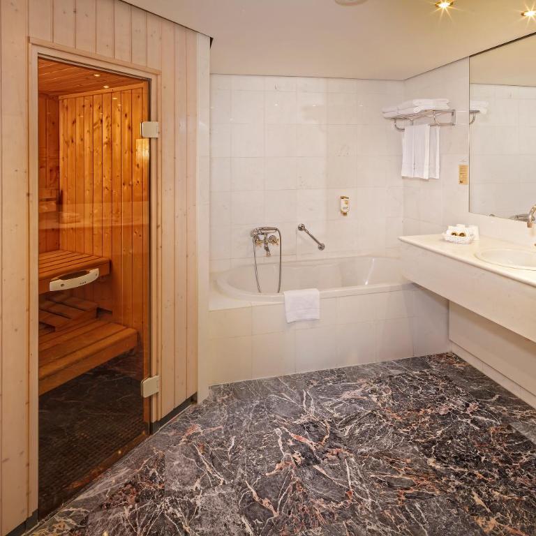 Luitpoldpark-Hotel - Suite mit Sauna - 5