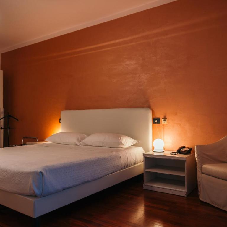 Residence Hotel Torino Uno - Standard Suite - 4