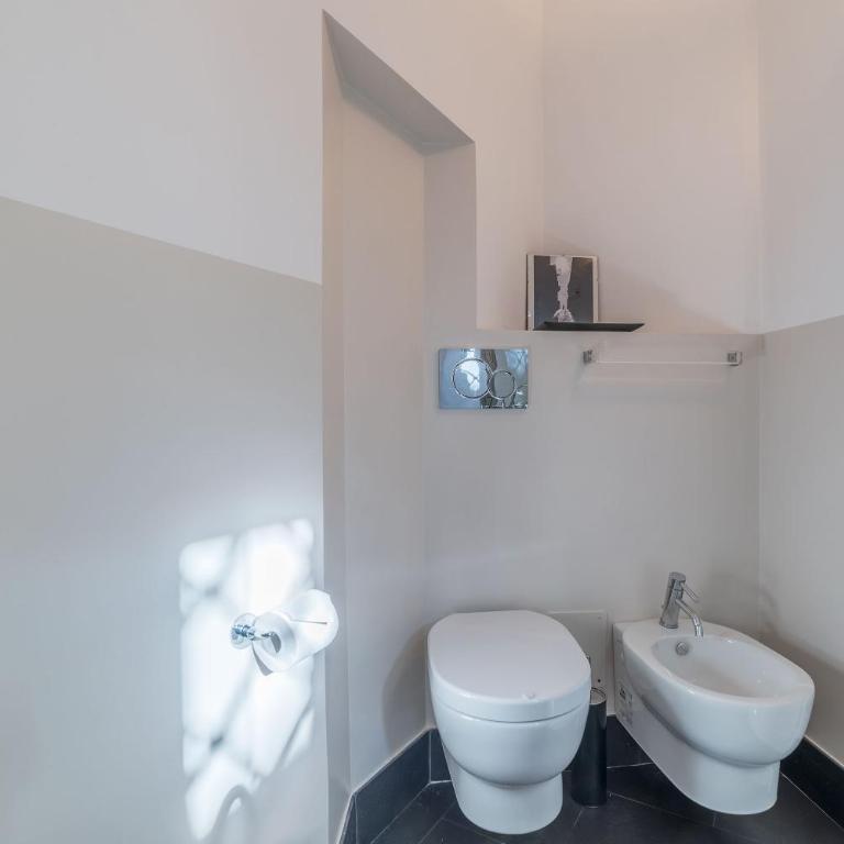 Monti Stunning Apartment with Terrace - Appartamento con 2 Camere da Letto - 32