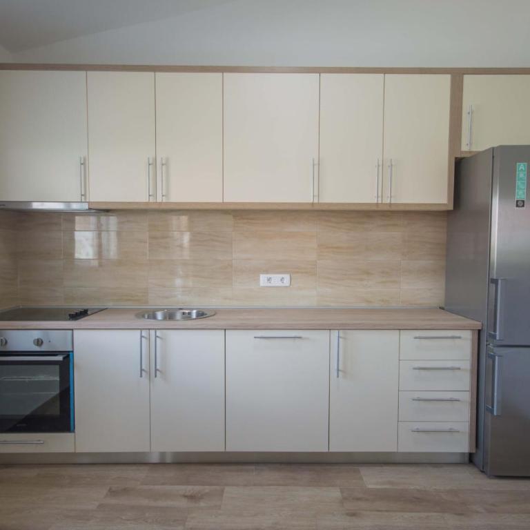 Jugoslovenska - Two-Bedroom Apartment - 7