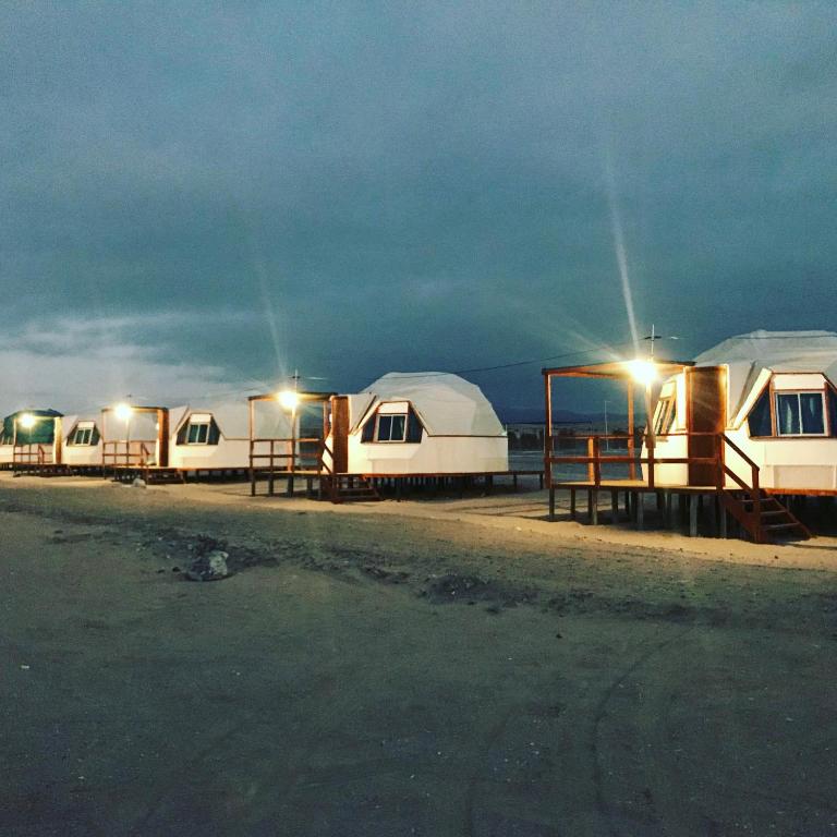 DOMO CAMPING - Habitación Doble con balcón (2 adultos + 1 niño) - 14