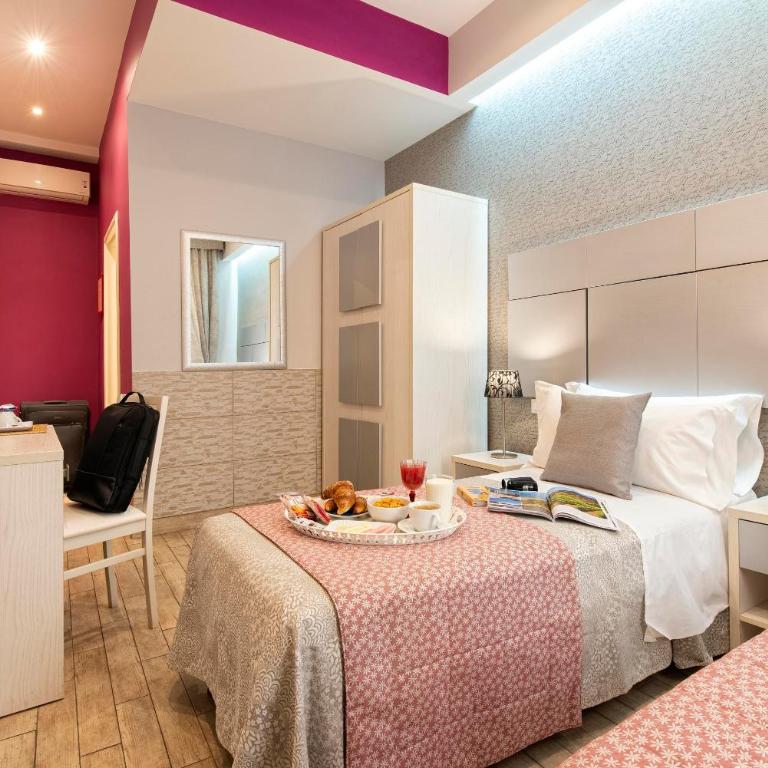 Five Rooms Rome Guesthouse - Double or Twin Room - 4