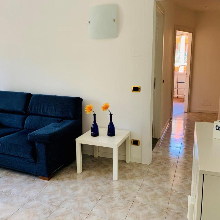 Front Lake Apartment Bardolino - Appartamento con 3 Camere da Letto e con Balcone - 4