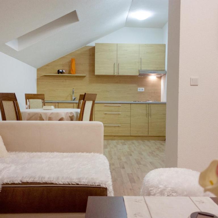 Villa Maja - Apartman sa 3 Spavaće Sobe - 13