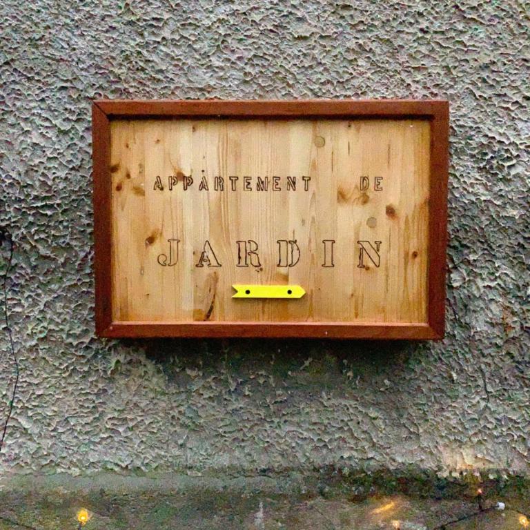 The Old School House, Les Ougiers - Appartement - Vue sur Jardin - 16