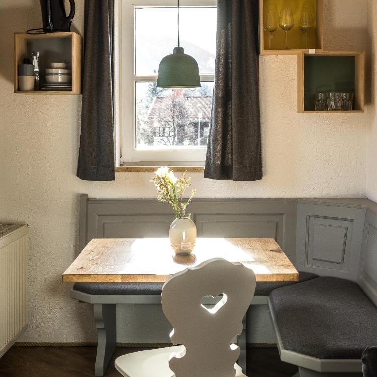 Das Nordberg Guesthouse - Doppelzimmer mit Bergblick - 4